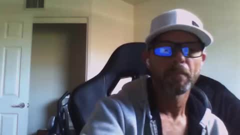 Snapshot of dirtrider15 chatting on March 15, 2026, 8:48 pm dirtrider15 online show from March 15, 2026, 8:48 pm