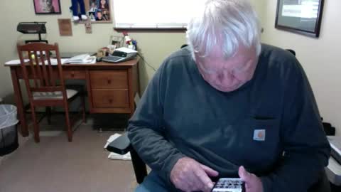 dirtrider195080438 online show from May 24, 2026, 2:22 pm