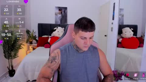 Snapshot of dirty_boy__ chatting on October 15, 2025, 4:18 pm johny online show from October 15, 2025, 4:18 pm