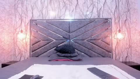 MIA  online show from November 20, 2025, 1:22 pm