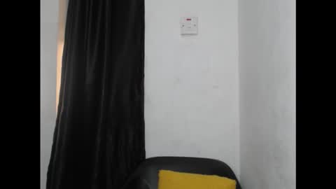 Snapshot of dirtyangel70 chatting on February 8, 2026, 7:45 am Dirtyangel online show from February 8, 2026, 7:45 am