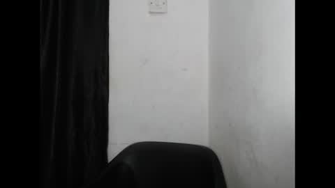 Snapshot of dirtyangel70 chatting on February 22, 2026, 4:57 am Dirtyangel online show from February 22, 2026, 4:57 am