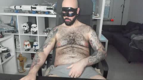 Snapshot of dirtybalws chatting on January 13, 2025, 3:26 pm Robert online show from January 13, 2025, 3:26 pm