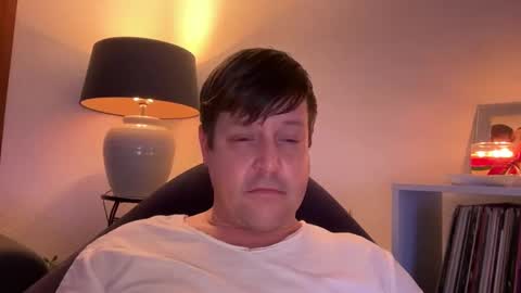 Snapshot of dirtybastard81 chatting on December 27, 2024, 11:10 pm Jan online show from December 27, 2024, 11:10 pm