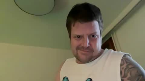 Snapshot of dirtybastard81 chatting on January 5, 2025, 3:13 pm Jan online show from January 5, 2025, 3:13 pm