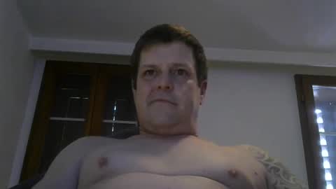 Snapshot of dirtybastard81 chatting on January 9, 2025, 12:41 pm Jan online show from January 9, 2025, 12:41 pm