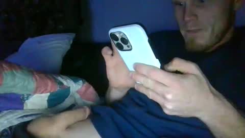 Justin Robinson online show from December 3, 2025, 3:36 am