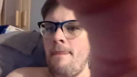 Snapshot of dirtydogsday chatting on February 11, 2025, 7:27 pm Dirtydog online show from February 11, 2025, 7:27 pm