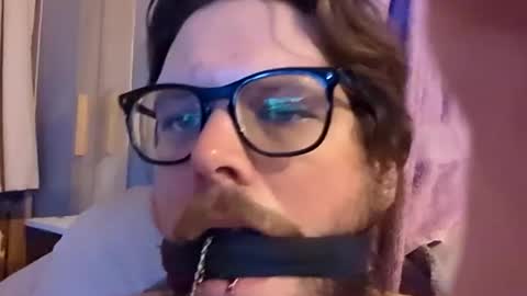 Snapshot of dirtydogsday chatting on December 13, 2025, 9:53 pm Dirtydog online show from December 13, 2025, 9:53 pm