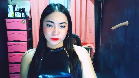 Snapshot of dirtygirls_grace chatting on February 11, 2026, 11:37 am grace online show from February 11, 2026, 11:37 am