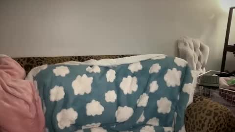 Snapshot of dirtylaneyjane chatting on December 13, 2024, 3:49 am Laney Jane online show from December 13, 2024, 3:49 am