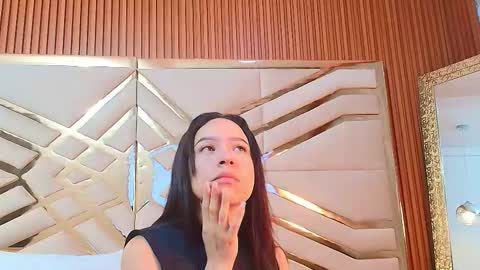 Snapshot of dirtylittleslutt_ chatting on February 23, 2025, 7:38 pm Nemesis online show from February 23, 2025, 7:38 pm