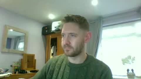 Snapshot of dirtylondon729 chatting on February 16, 2026, 12:12 pm Exhibitionist Ben online show from February 16, 2026, 12:12 pm