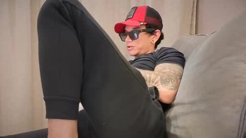 Snapshot of dirtyprettyboi chatting on January 14, 2025, 2:00 pm buy tokens with link online show from January 14, 2025, 2:00 pm