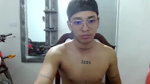 Snapshot of dirtyslimlatin chatting on November 27, 2025, 2:35 am dirtyslimlatin online show from November 27, 2025, 2:35 am