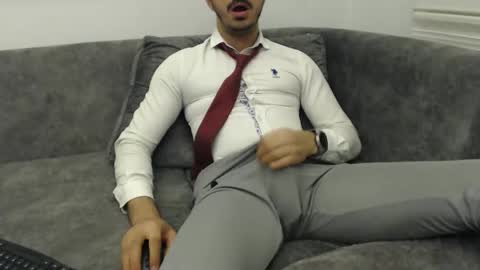 dirtyybooyy77 online show from May 15, 2026, 9:55 pm