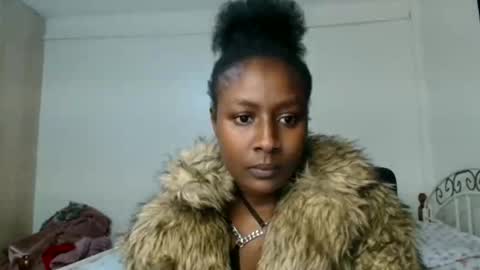 Snapshot of disah_002 chatting on September 15, 2025, 12:38 pm disah_002 online show from September 15, 2025, 12:38 pm