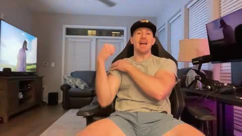 Snapshot of discgolf4life chatting on February 28, 2026, 12:33 am JustinDulgeXXX online show from February 28, 2026, 12:33 am