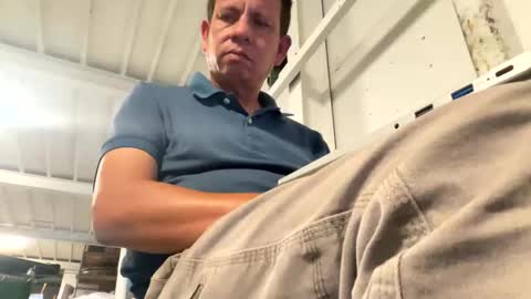 sexyguy online show from November 5, 2025, 9:15 pm