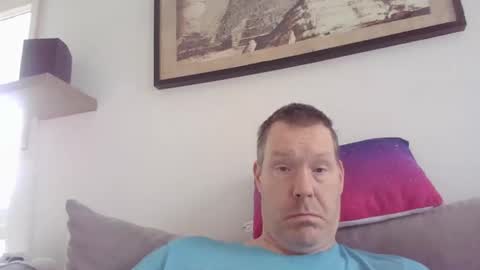 Snapshot of disney0988 chatting on February 22, 2026, 9:41 am disney0988 online show from February 22, 2026, 9:41 am