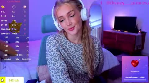 Snapshot of disney__princess chatting on February 6, 2026, 11:46 am JASMINE online show from February 6, 2026, 11:46 am