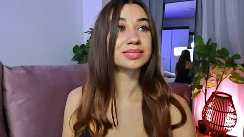 Tia online show from May 11, 2026, 6:16 pm