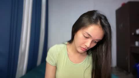 DIVINA online show from July 15, 2026, 3:12 am