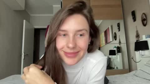 Snapshot of divine_beauty_girl chatting on February 4, 2025, 3:15 pm Valerie online show from February 4, 2025, 3:15 pm
