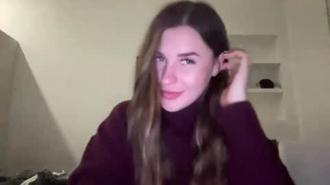 Snapshot of divine_beauty_girl chatting on March 7, 2025, 6:22 pm Valerie online show from March 7, 2025, 6:22 pm