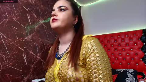 Snapshot of divine_goddess69 chatting on June 8, 2026, 9:26 pm Ana online show from June 8, 2026, 9:26 pm