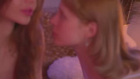 Snapshot of divine_lights chatting on March 2, 2026, 5:08 am Eva and Lucia online show from March 2, 2026, 5:08 am