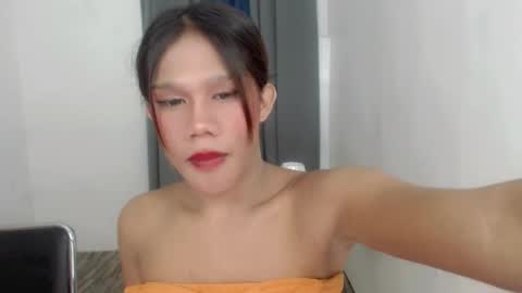 Snapshot of divine_sawanta chatting on December 17, 2025, 3:07 pm SAWANTA online show from December 17, 2025, 3:07 pm