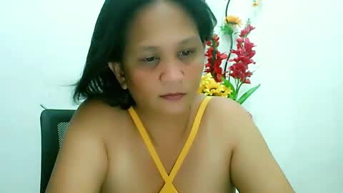 Snapshot of divinegrace10 chatting on March 6, 2025, 3:56 pm     Divine Grace Close To Your Hear online show from March 6, 2025, 3:56 pm