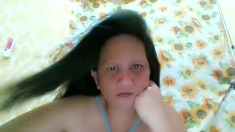 Snapshot of divinegrace10 chatting on October 25, 2025, 2:41 am     Divine Grace Close To Your Hear online show from October 25, 2025, 2:41 am