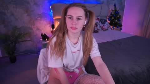 DivineJasss online show from December 22, 2025, 9:23 pm