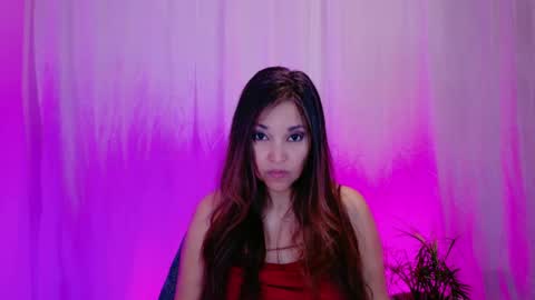 Snapshot of divinelynn chatting on January 24, 2025, 5:11 pm DivineLynn online show from January 24, 2025, 5:11 pm