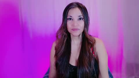 Snapshot of divinelynn chatting on February 1, 2025, 12:16 pm DivineLynn online show from February 1, 2025, 12:16 pm