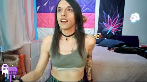 Snapshot of divynejade chatting on December 5, 2024, 11:18 pm Jade Divyne online show from December 5, 2024, 11:18 pm