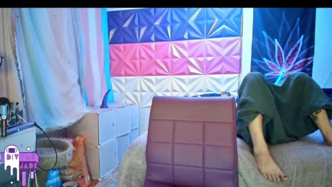 Snapshot of divynejade chatting on December 28, 2024, 12:57 am Jade Divyne online show from December 28, 2024, 12:57 am