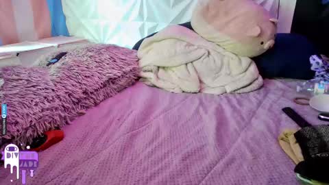 Snapshot of divynejade chatting on February 22, 2025, 6:08 pm Jade Divyne online show from February 22, 2025, 6:08 pm