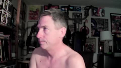 dix_handley_50 online show from December 17, 2024, 1:27 pm