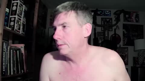 dix_handley_50 online show from February 27, 2025, 4:20 am