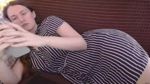 Snapshot of dixiemiller chatting on February 25, 2026, 9:24 pm Dixiemiller online show from February 25, 2026, 9:24 pm