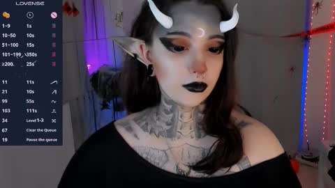 Snapshot of dixipixi_ chatting on October 31, 2025, 5:52 am dixipixi_ online show from October 31, 2025, 5:52 am