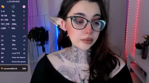 Snapshot of dixipixi_ chatting on November 7, 2025, 5:51 am dixipixi_ online show from November 7, 2025, 5:51 am