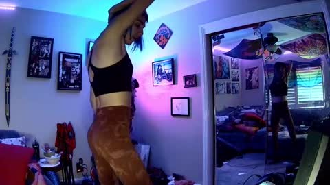 The Cottoncandy Coyote online show from September 15, 2025, 7:47 pm