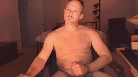 Snapshot of dj_diesel_rat chatting on October 17, 2025, 2:37 am dj_diesel_rat online show from October 17, 2025, 2:37 am