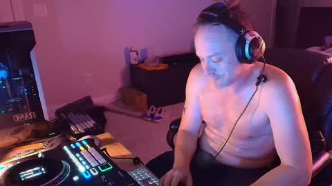 Snapshot of dj_diesel_rat chatting on March 12, 2026, 2:50 am dj_diesel_rat online show from March 12, 2026, 2:50 am