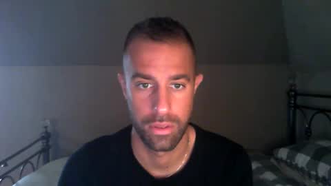 Snapshot of djay15013 chatting on February 18, 2025, 9:43 am djay15013 online show from February 18, 2025, 9:43 am