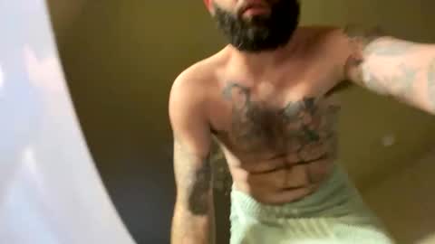 Snapshot of djayuncuttt chatting on November 30, 2025, 4:44 pm djayuncuttt online show from November 30, 2025, 4:44 pm